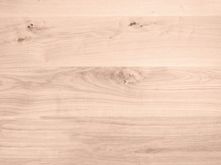 Light wood veneer surface